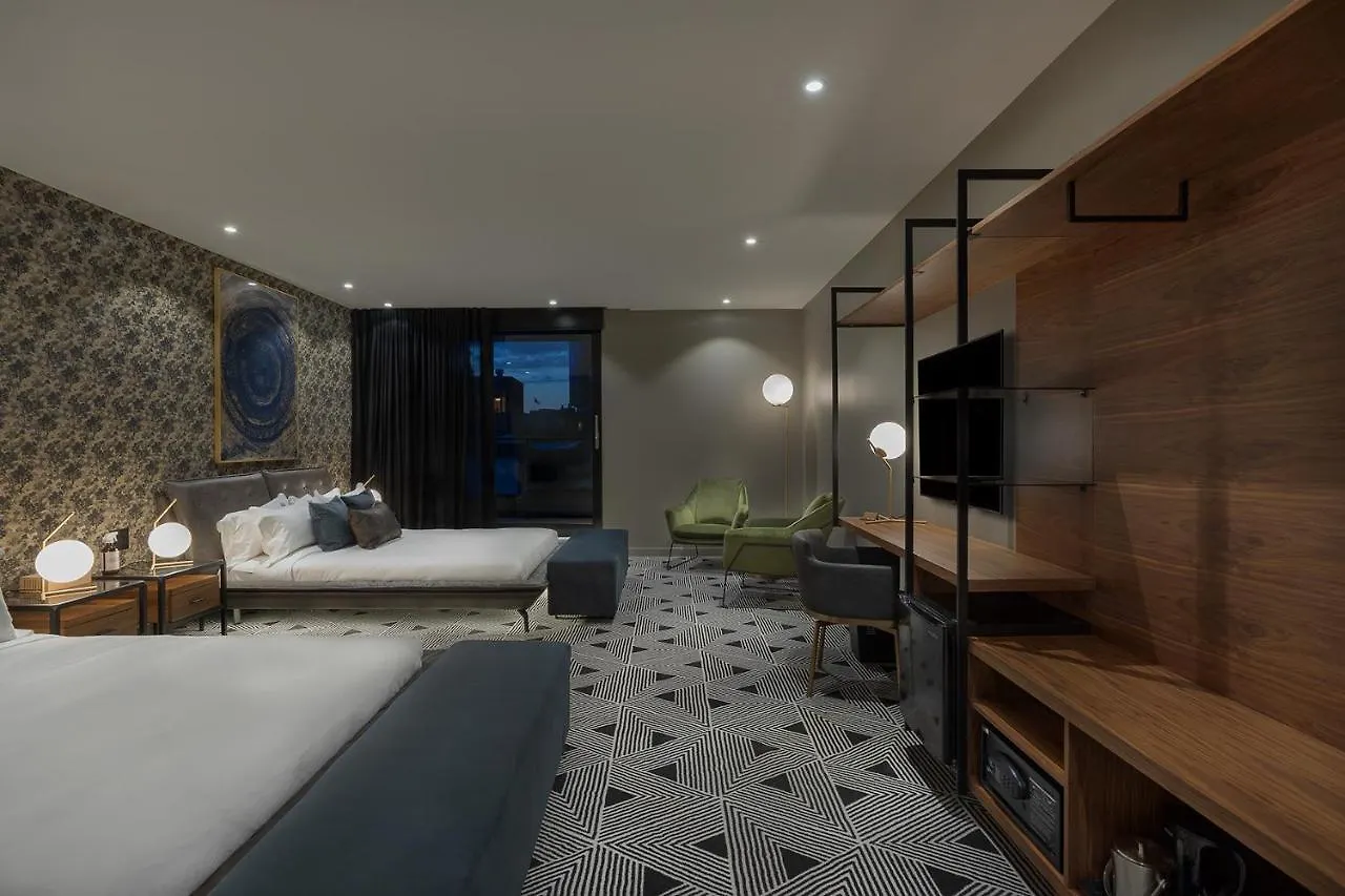 Hotel St.Thomas Montréal