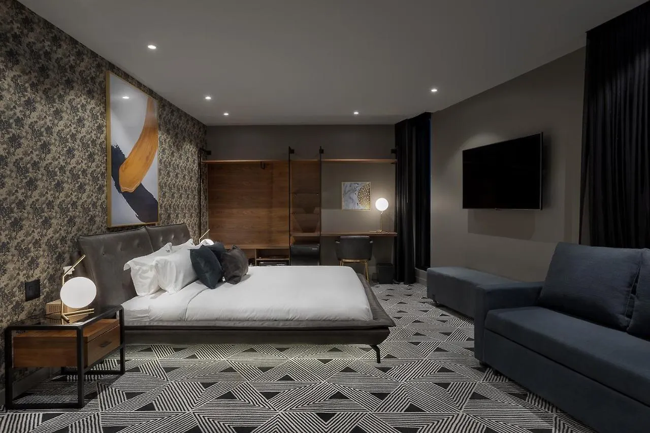 Hotel St-Thomas Montreal